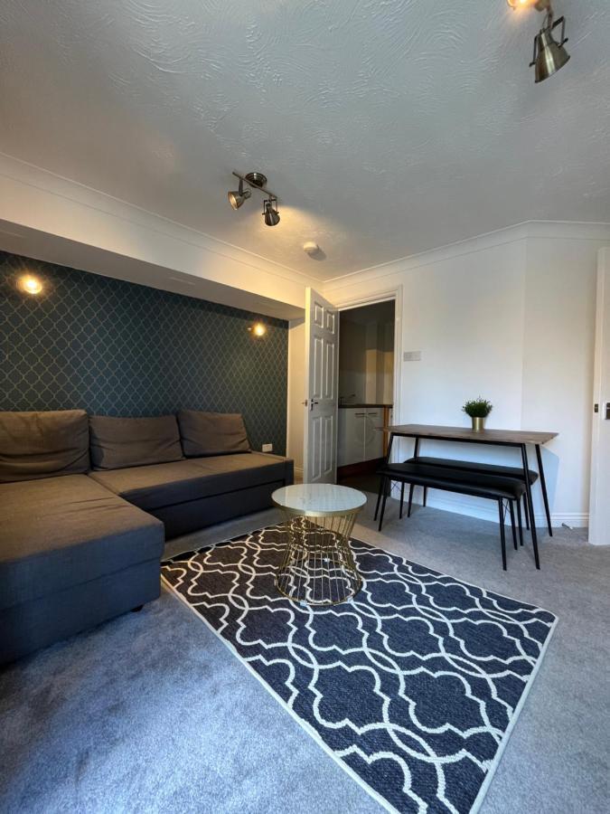 Archers 2 Bedrooms, Balcony, 2 Bathrooms, Free Parking, Wifi Southampton Ngoại thất bức ảnh